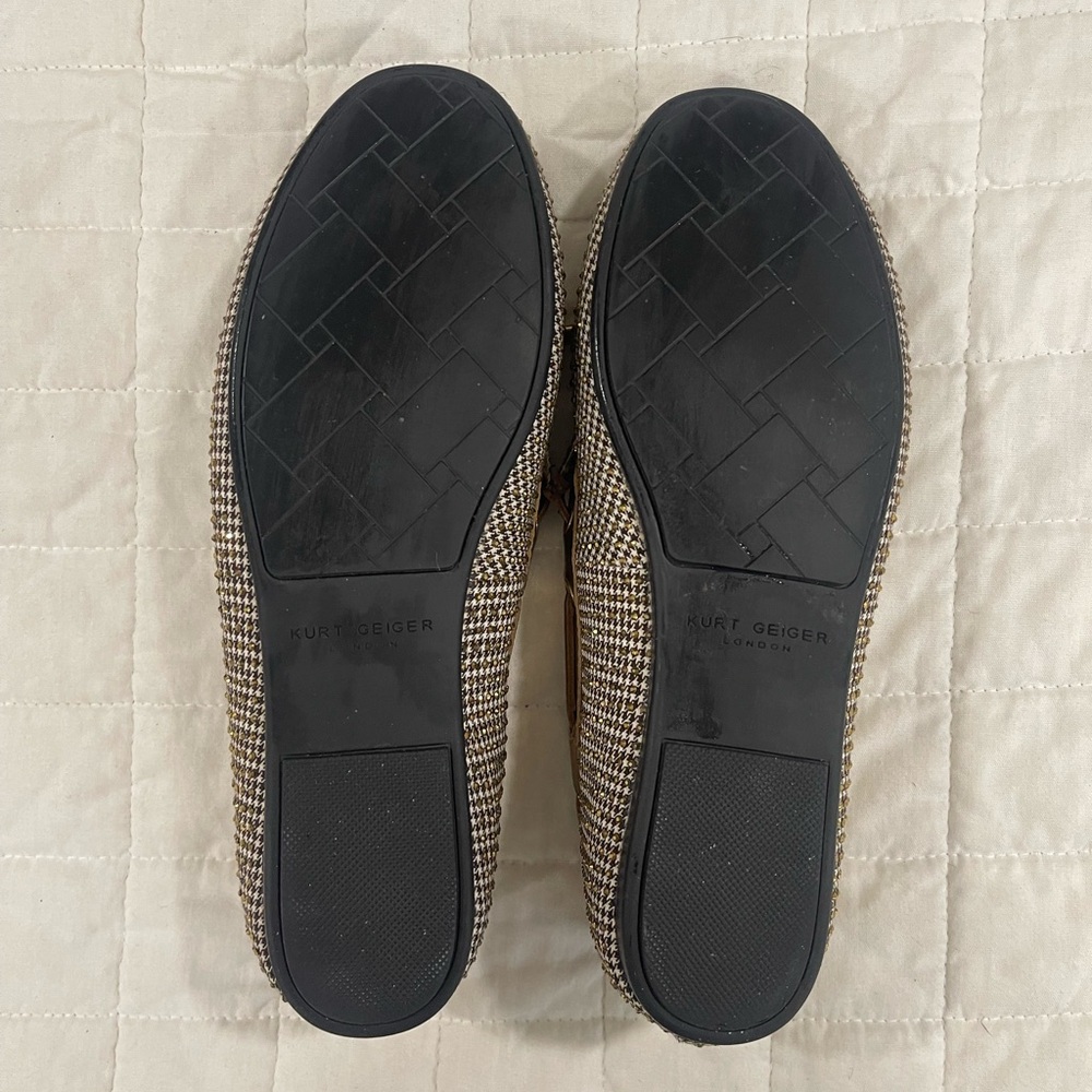 Kurt Geiger Women's Checkered Loafers with Gold Trim - Picture 3 of 3